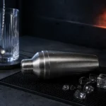 Forge Cobbler Shaker 750 ml — in use